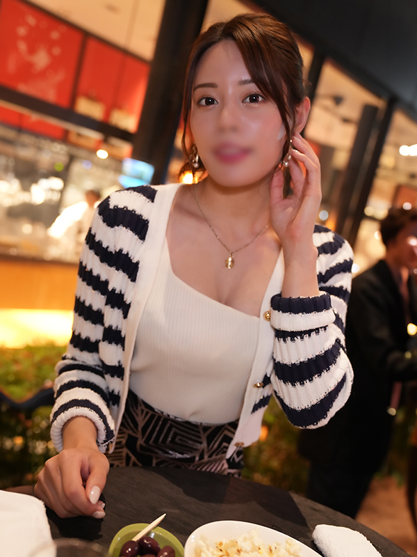 【有码】FC2-3990442 ※期間限定：1000PTオフ※【やりたい放題·連続中出し】